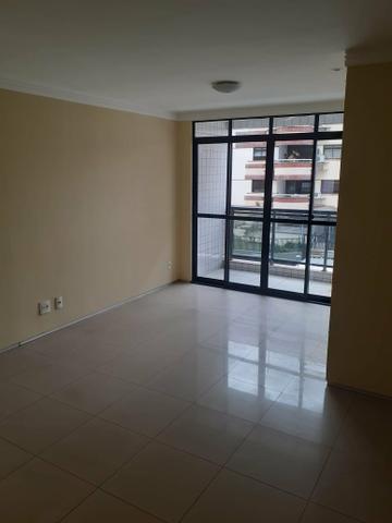 Alugo apartamento no Renascença