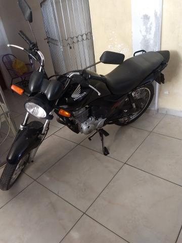 Fan 150 semi nova