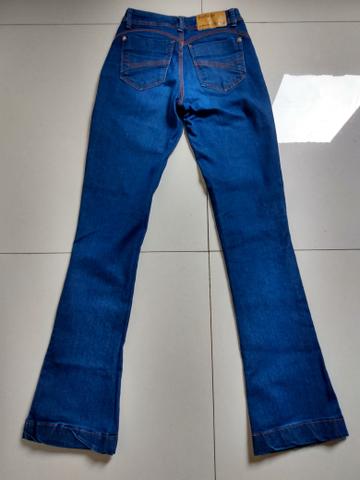 Calça Jeans Flare Feminina