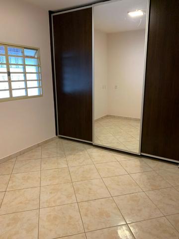 Casa Belissima otima Localização 2 qts, 4 garagem prox shoping Passeio das Aguas - Foto 7