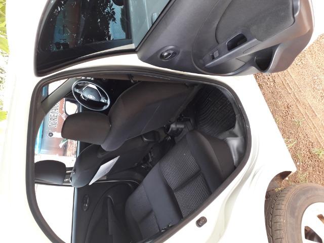 Etio Hatch, excelente - Foto 10