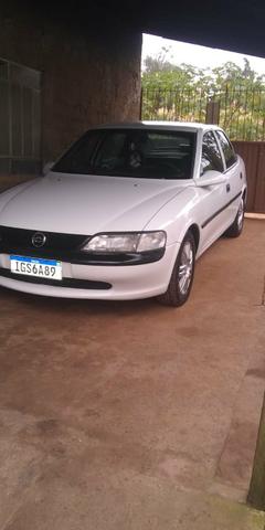Vectra GL 2.0 8v ano 97 completo