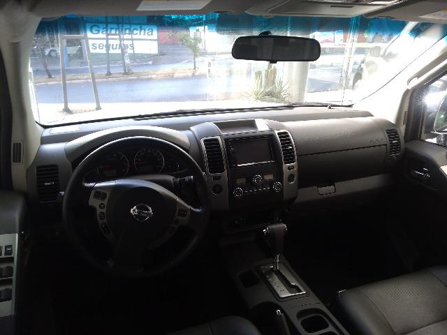 Nissan Frontier SL 4x4 - Foto 4
