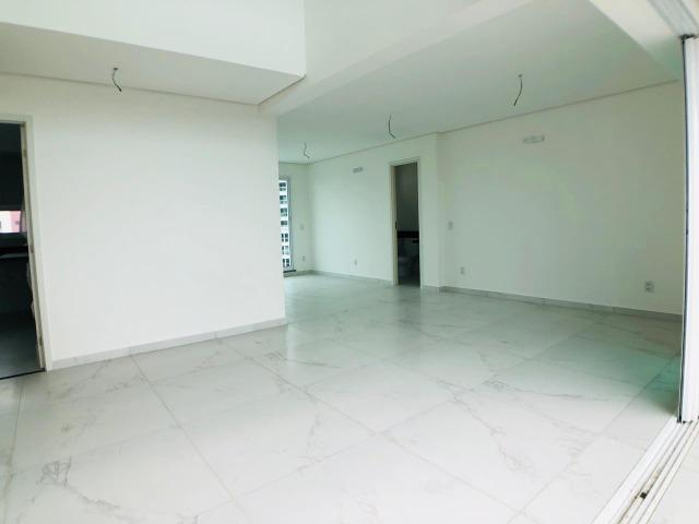 AP0653 - Apartamento no Condomínio Absoluto em andar alto - Foto 2