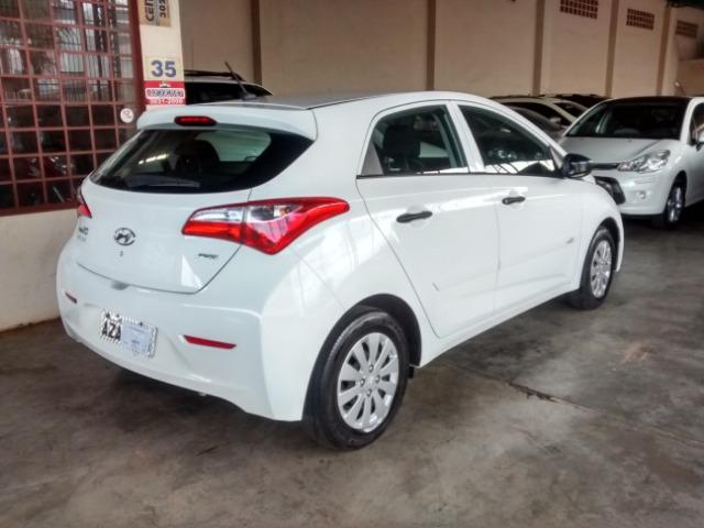 Hb20 1.0 Flex Completo Única Dona 2015 - Foto 2