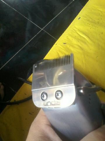 Urgente maquina nova pra barbeiro wahl fade master andis