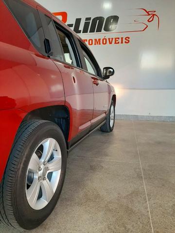 Jeep Compass Sport 2.0 2012/ Pneus novos/ Impecável - Foto 8