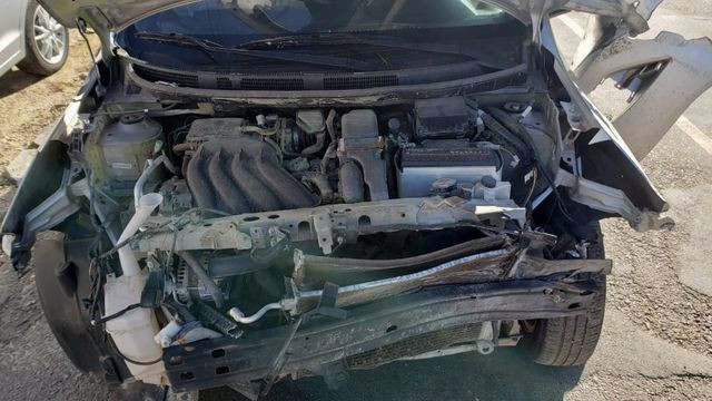 Sucata Versa, para retirada de peças - Peças para carros, vans e