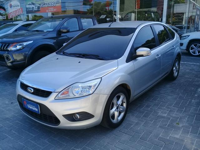 Ford Focus Hatch 1.6 GLX - Procurar Brunner - Foto 2