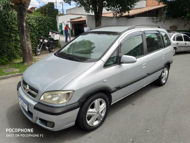 Zafira 2009 completo 7 lugares kit de gás linda falar vagner *