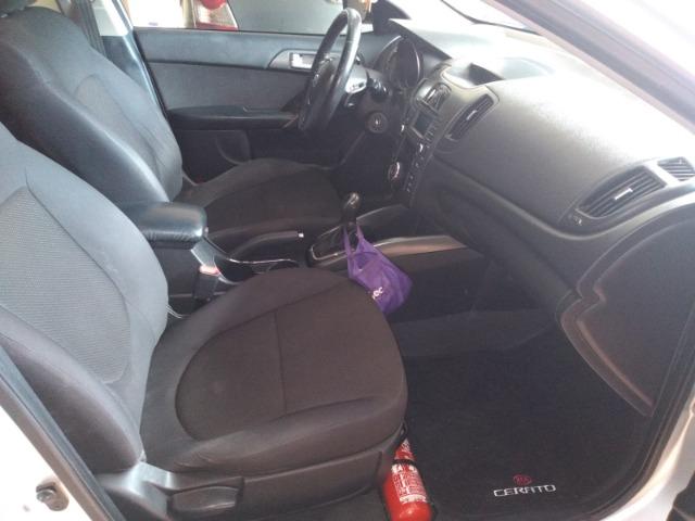 KIA Cerato EX3 1.6 AT - 2011/2012 - Foto 12