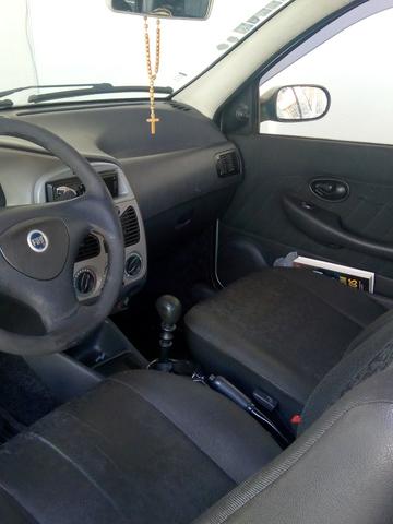 Automóvel - Foto 4