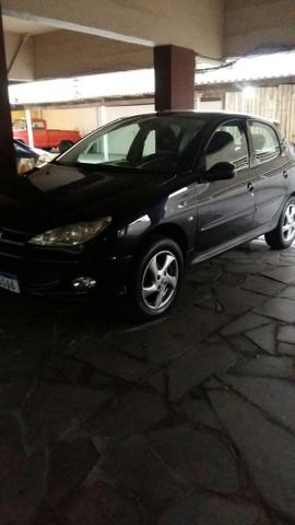 Peugeot 206 1.4 Feline completo em ótimo estado - Foto 6