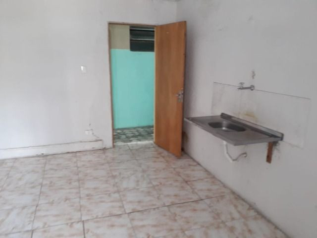 Quartos com pia Centro proximo ao metro