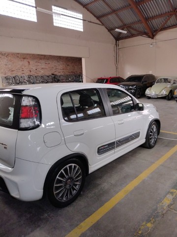 FIAT UNO SPORTING 1.4 FLEX 5P