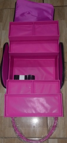 maleta maquiagem  avon - Foto 2