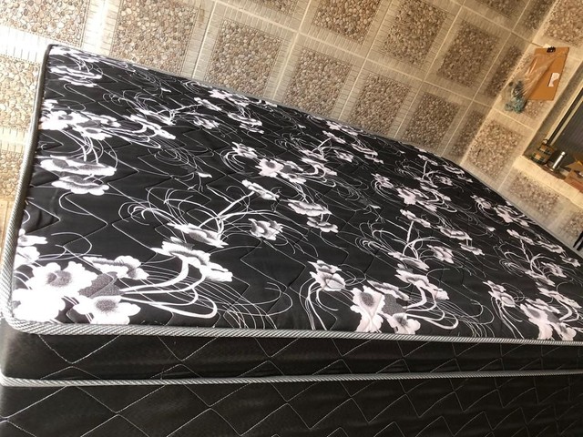 Cama box casal de fábrica  - Foto 2
