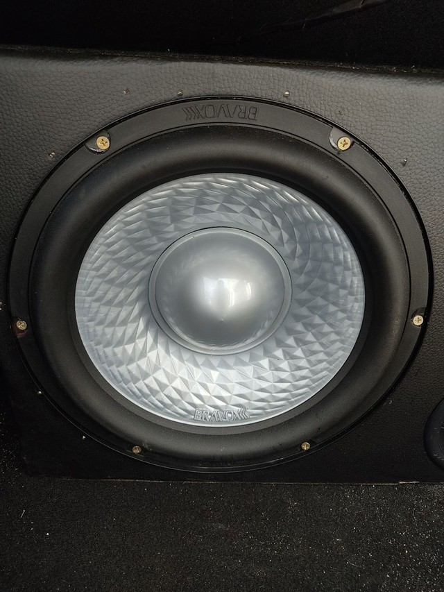 Subwoofer bravox uxp 500 RMS - Áudio 