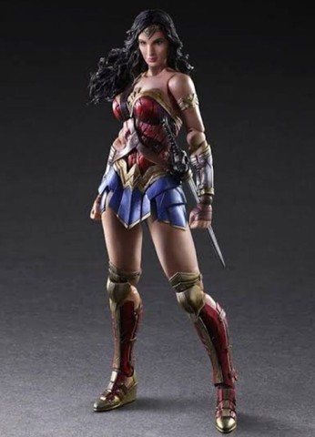 Wonder Woman Play Arts Kai Square Enix  - Foto 2
