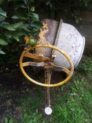 Betoneira Menegueti 120 litros 