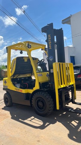 Empilhadeira Hyster  - Foto 3
