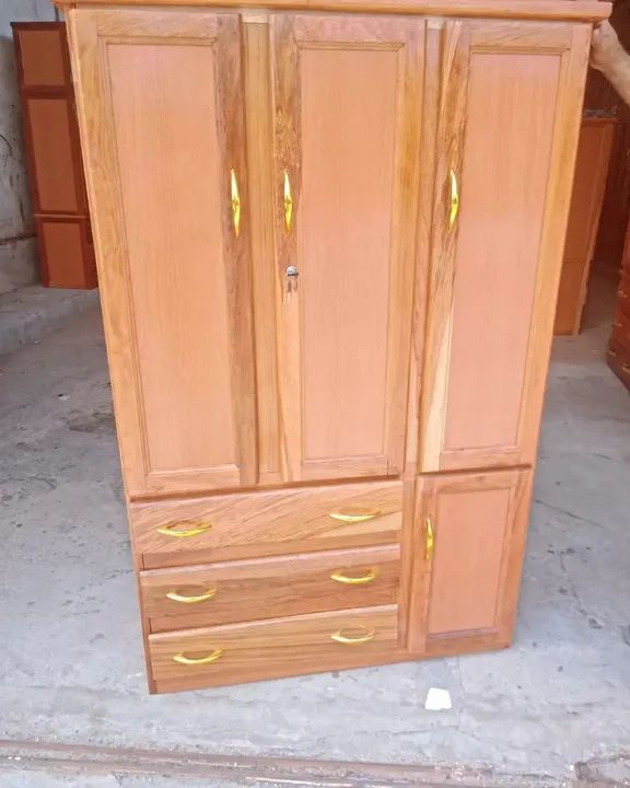 Guarda roupa de solteiro 3 portas NOVO! - Foto 3