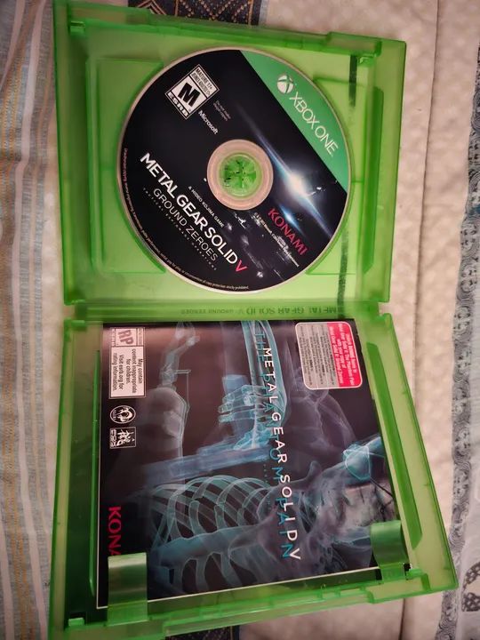 Jogo Metal Gear Solid V: Ground Zeroes Xbox One usado - Foto 3