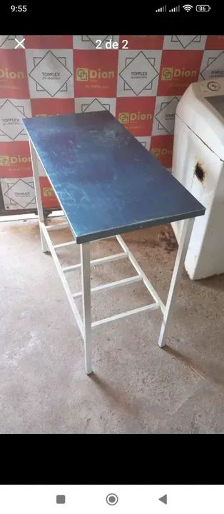 Mesa de Metal Branca com 2 Prateleiras - Foto 2