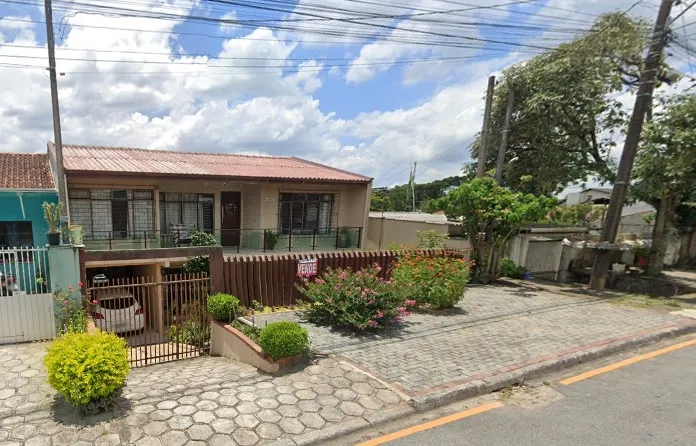 Sobrado à venda em Colombo, Roça Grande, com 4 quartos, 180m²