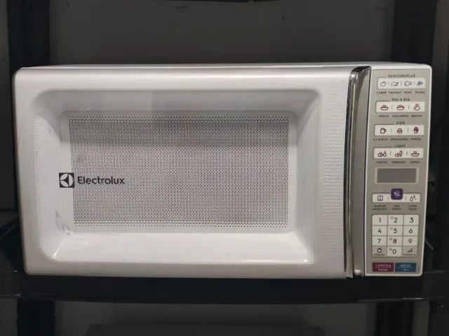 ? Oferta Especial! ? - Microondas com garantia de três meses novissimo