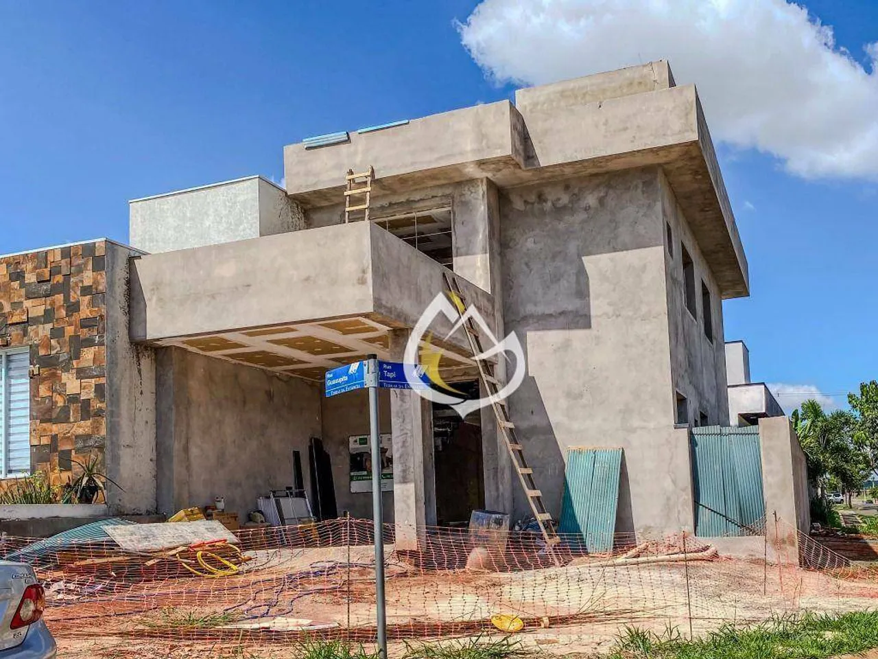 Casa com 3 dormitórios à venda, 164 m² por R$ 1.320.000,00 - Residencial Terras da Estânci