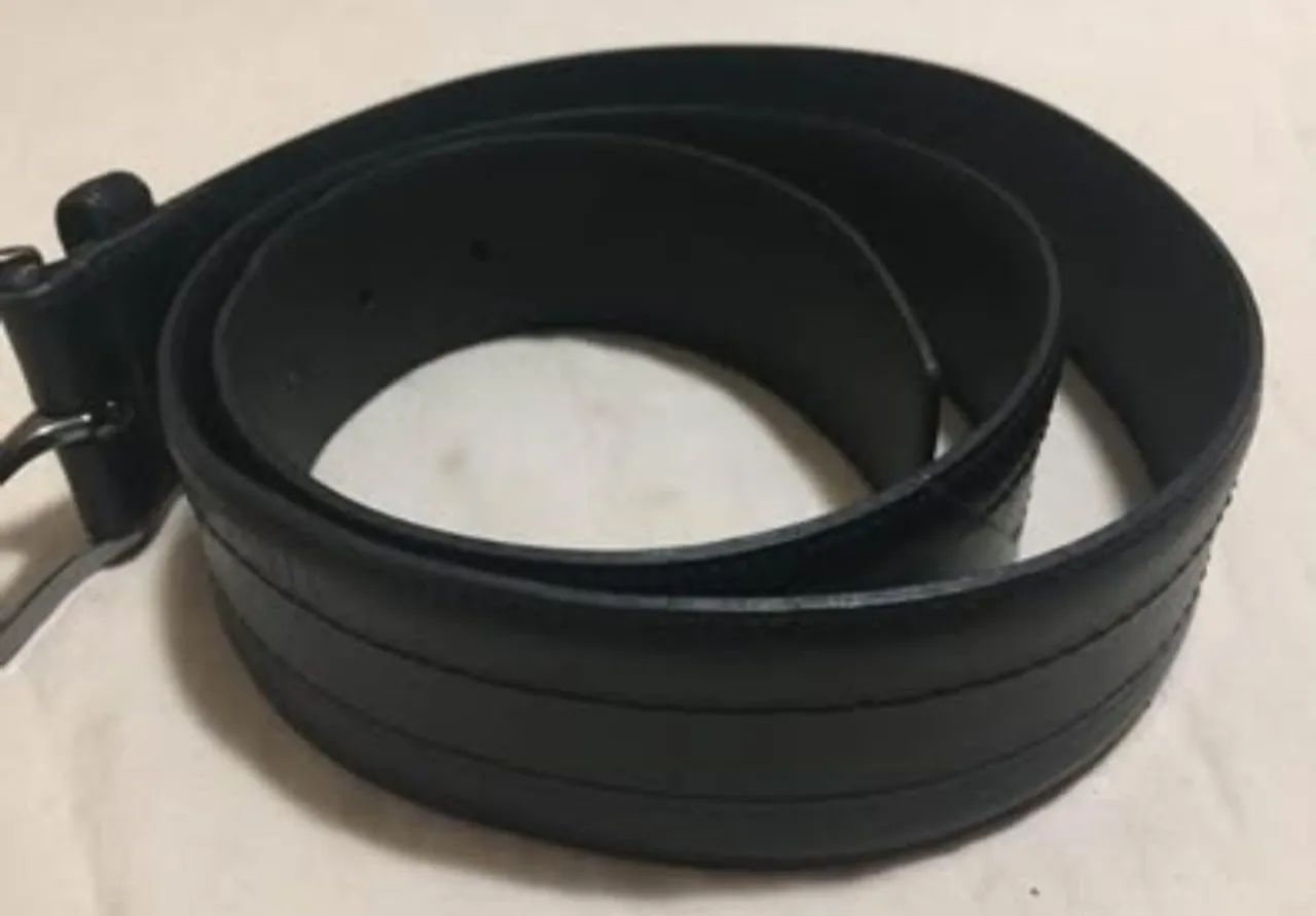 Cinto Couro Preto Fascar TAM. P (85cm) - Foto 4