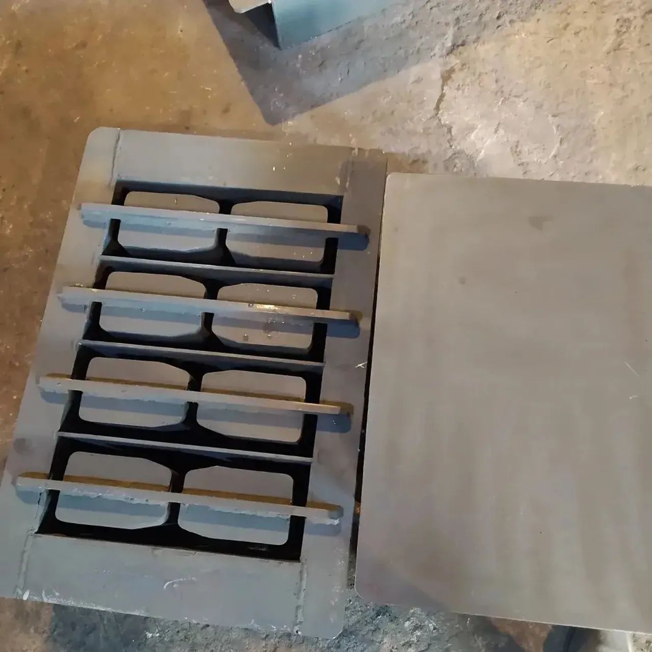 Formas para blocos de concreto