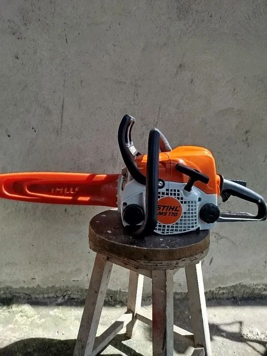 Motosserra Stihl MS 170 e Roçadeira Stihl FS 55