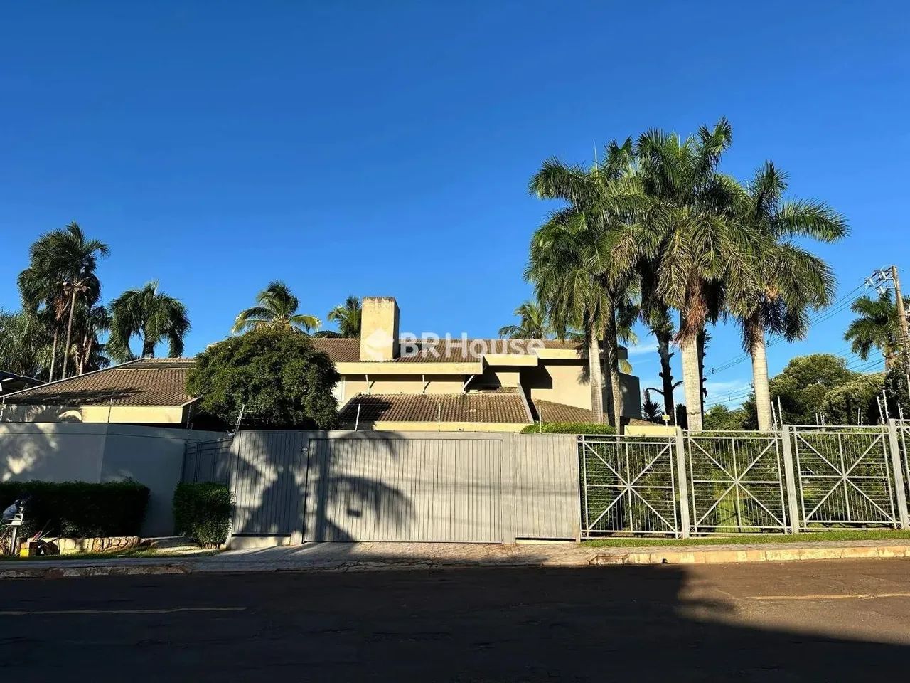 Jardim Bela Vista | Casa 5 quartos, sendo 5 suites