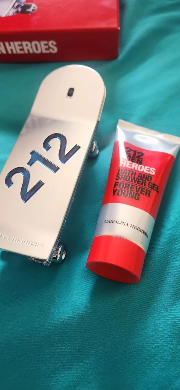 Kit Perfume 212 Men Heroes Carolina Herrera - Foto 5