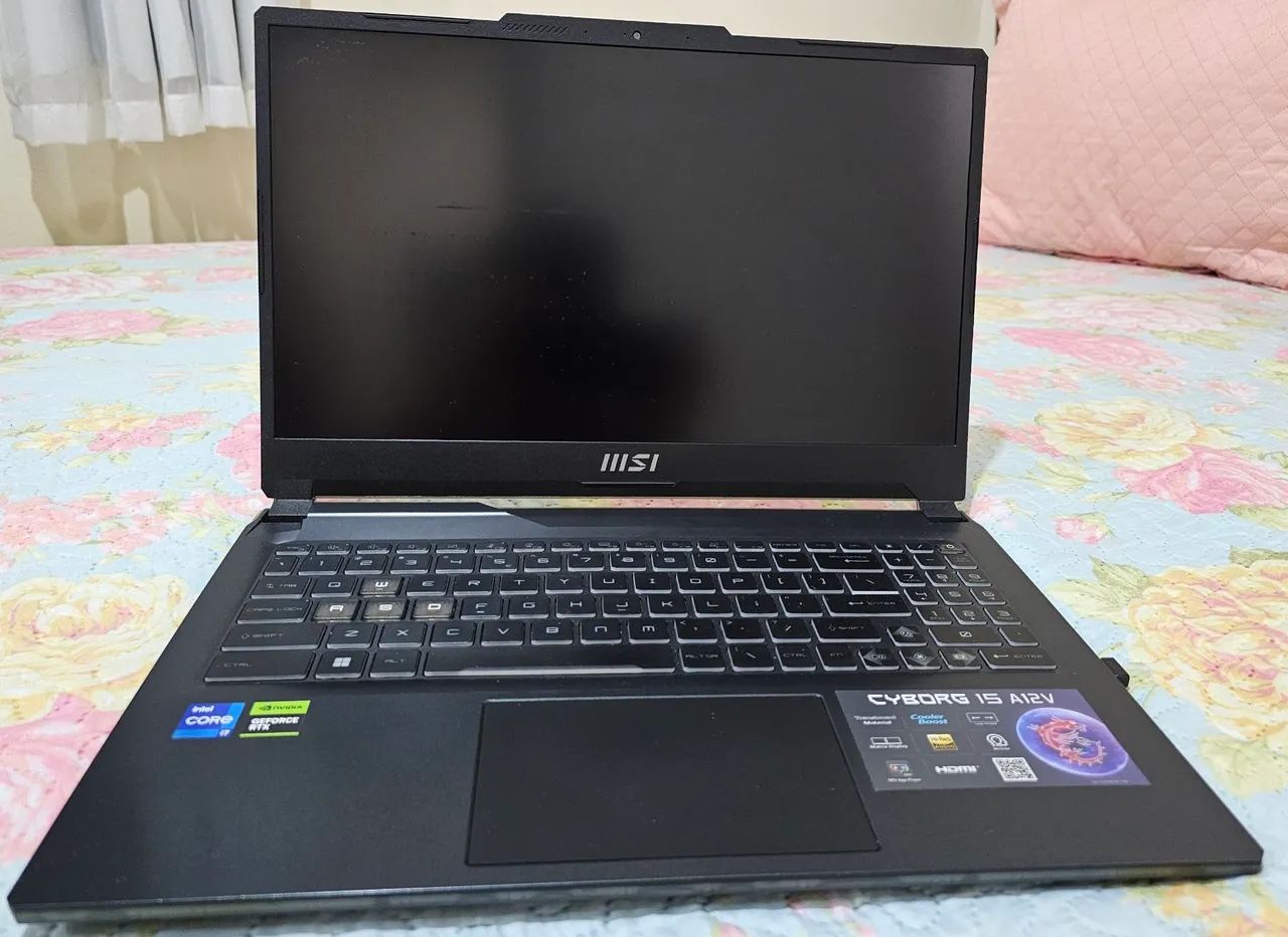 Notebook Gamer MSI Cyborg 15 A12V - Foto 3