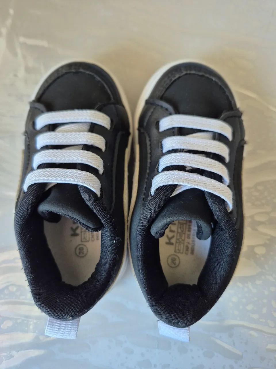 Calçados menino 25,00 cada par - Foto 3