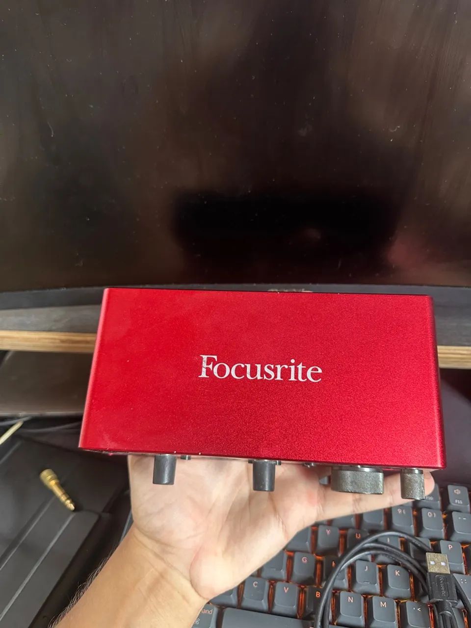 Focusrite Scarlett 2i2 - Interface de Áudio - Foto 3