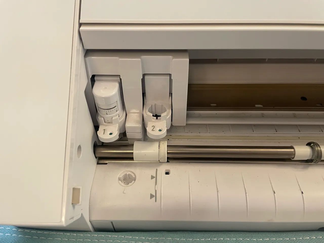Silhouette cameo 4