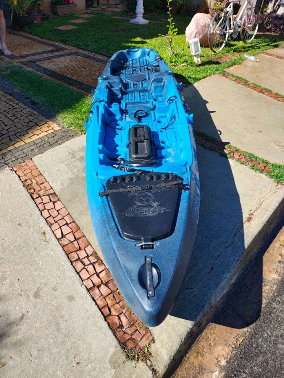 2 Caiaques Brudden (Samurai e 285) em estado de novo. Incluso cadeiras e coolers.