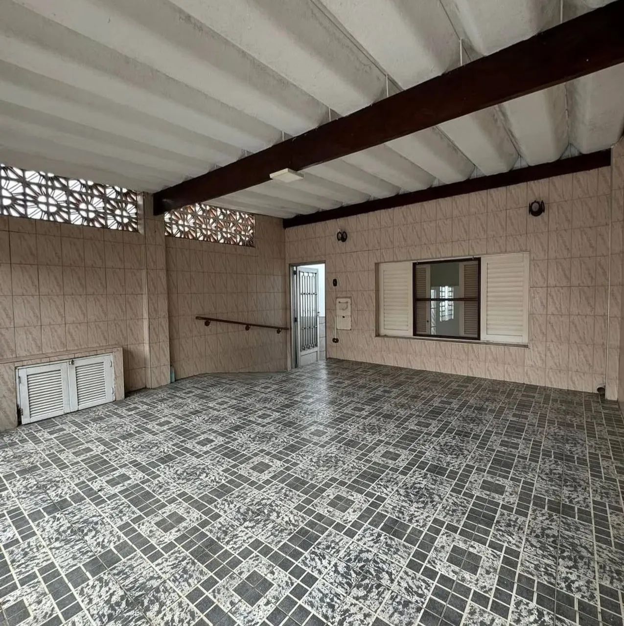 VENDO CASA NO BAIRRO DE FÁTIMA 