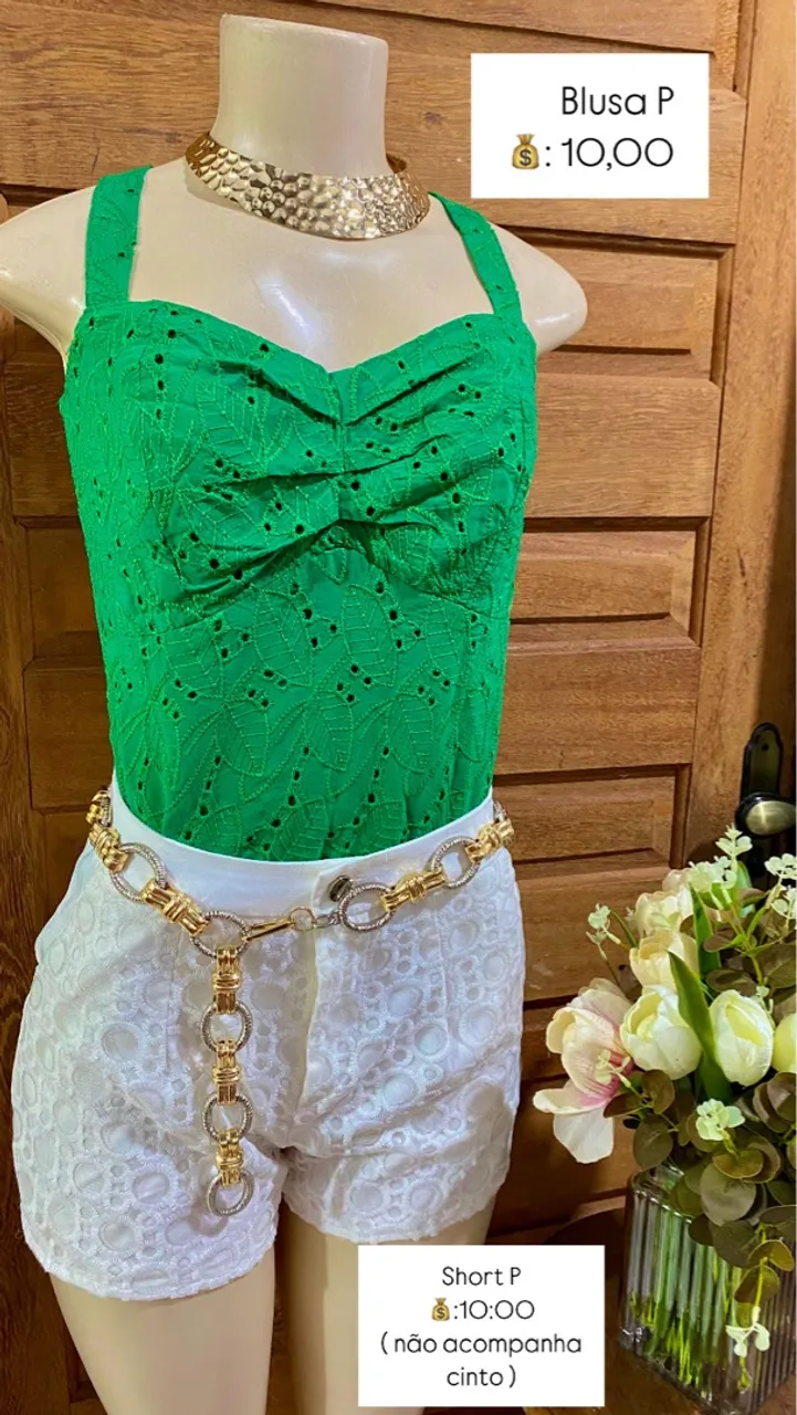 Blusa Verde e Short Branco