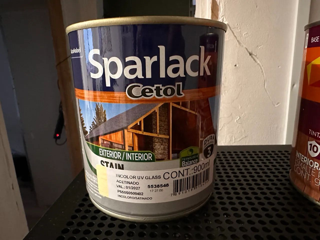 Tinta suvinil e verniz sparlack