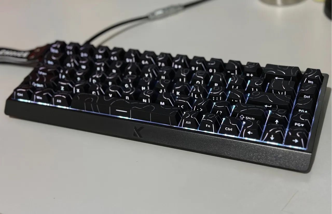 Mchose Ace68 E-sports TTC Uranos Magnético 