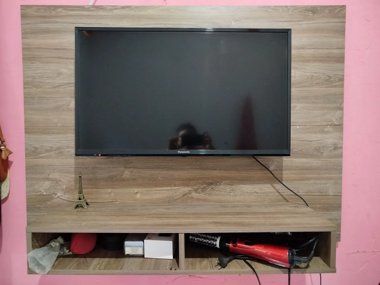 TV Panasonic 32 e rack ( Não faço entrega)