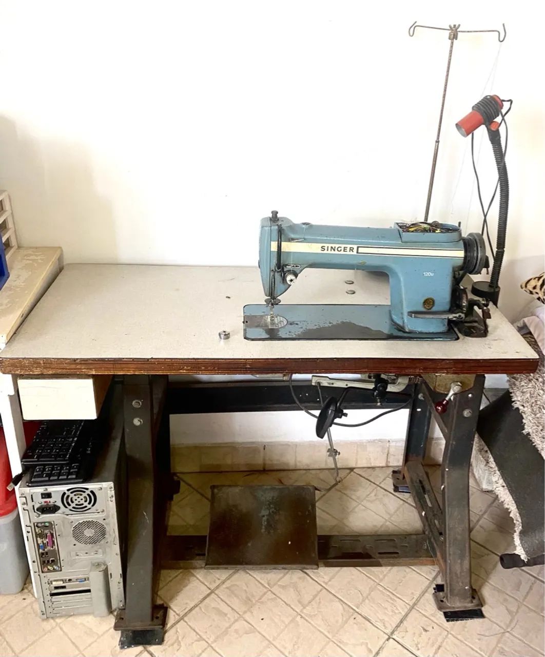 Máquina de Costura Industrial Singer 120u - Foto 3