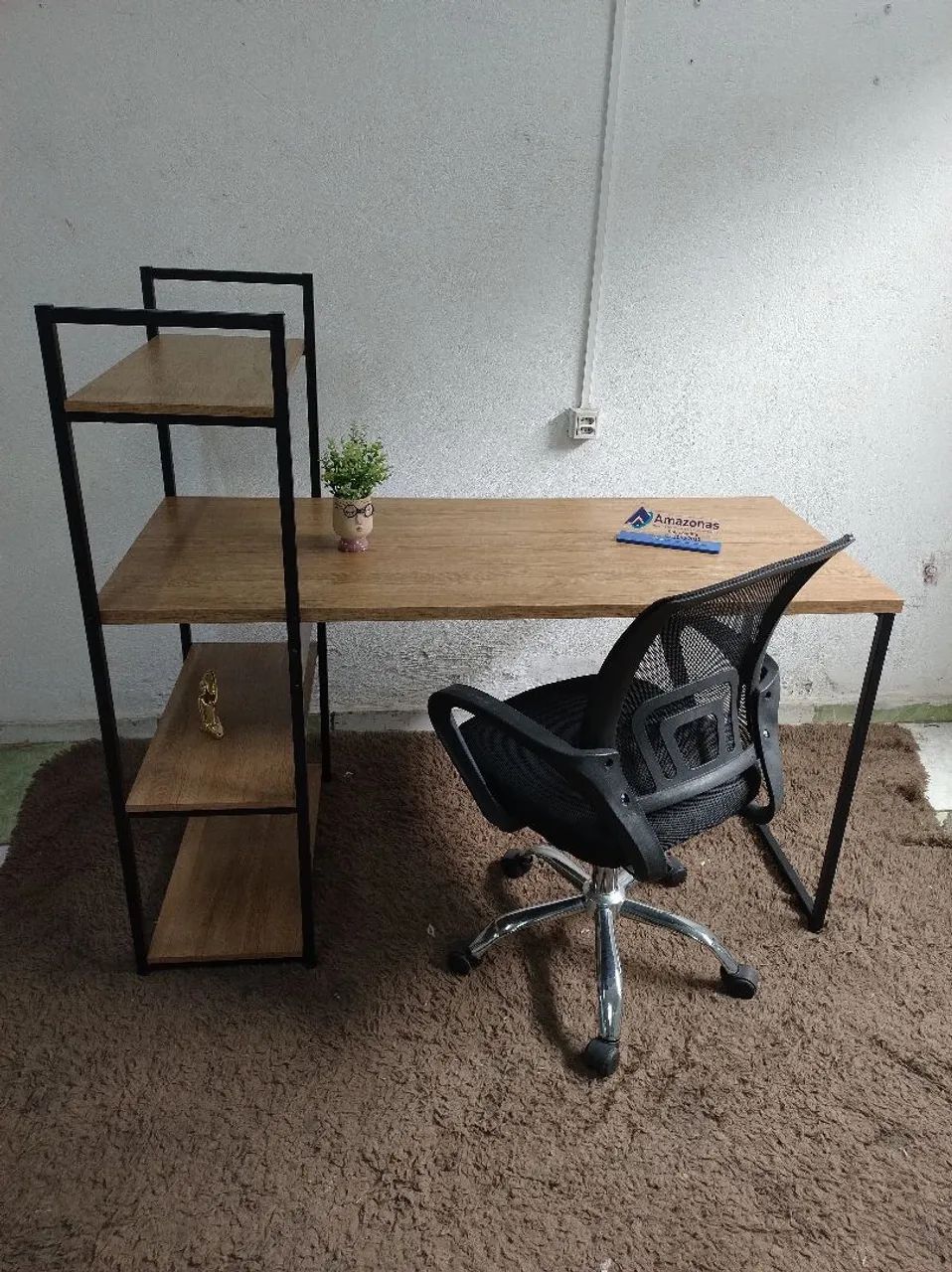Mesa com Prateleiras - Linha Industrial  - Foto 3