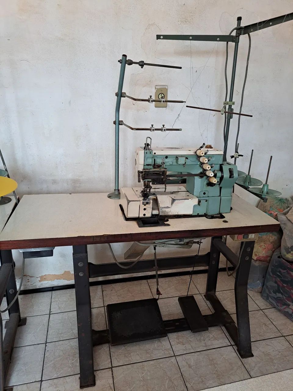 2  Máquinas de Costura Industrial - Foto 2