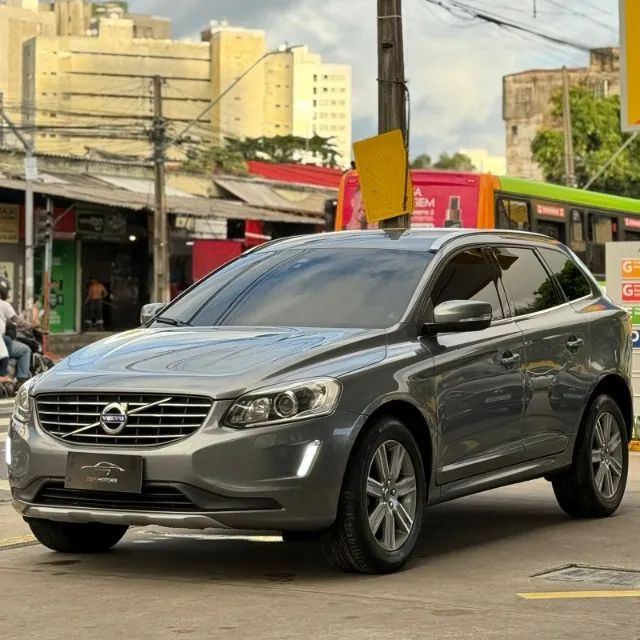 Volvo XC-60 Kinect T5 2.0 - 2017 - Foto 4